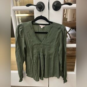 Nanette Lepore beautiful sage green V-Neck Pleated Blouse S